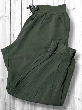 🌼Hem & Thread Olive Green Drawstring Jogger Pants